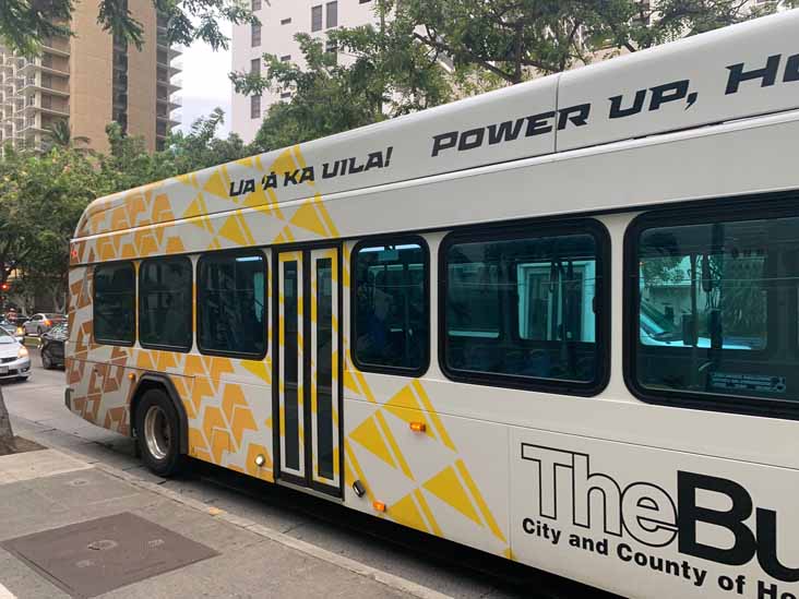 TheBus Gillig Low Floor Battery Electric 4004